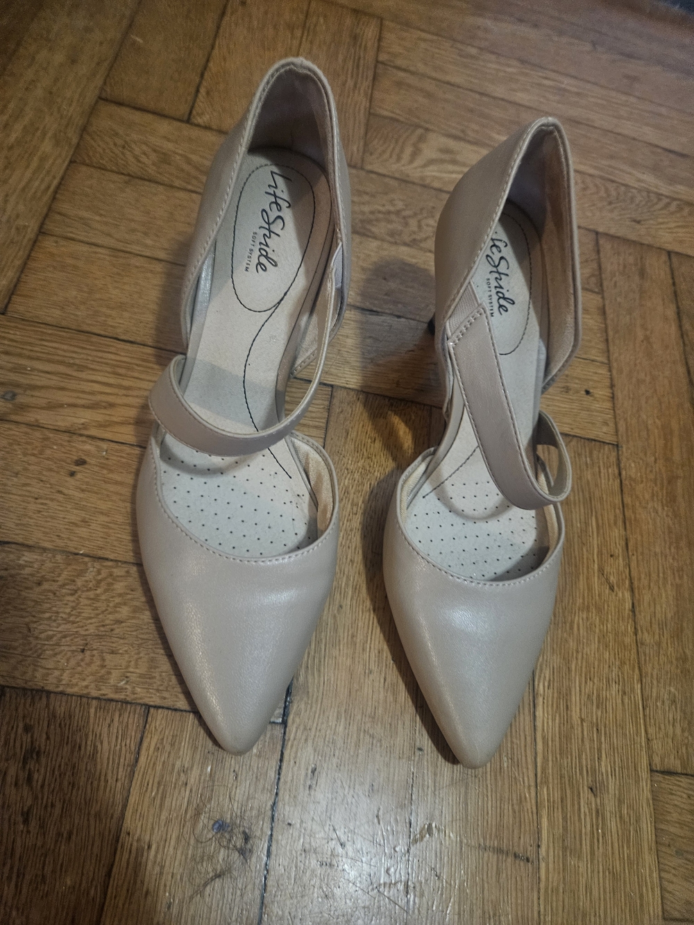 Life Stride Heels